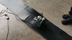 welding hdpe geomembrane via 1800w welding machine